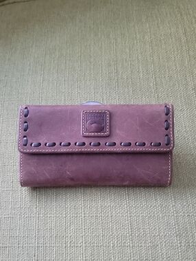 Dooney and Bourke Florentine Wallet in SLATE